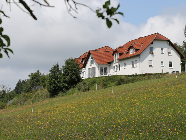 Hausansicht - Immanuel Therapiezentrum Röthof in Schmalkalden Hausansicht - Immanuel Therapiezentrum Röthof in Schmalkalden